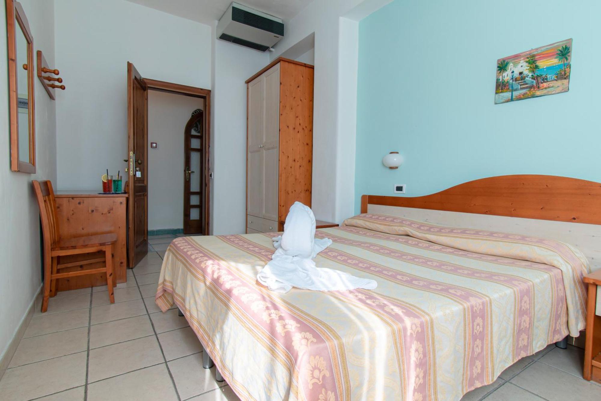 Victoria Park Resort Ischia Esterno foto