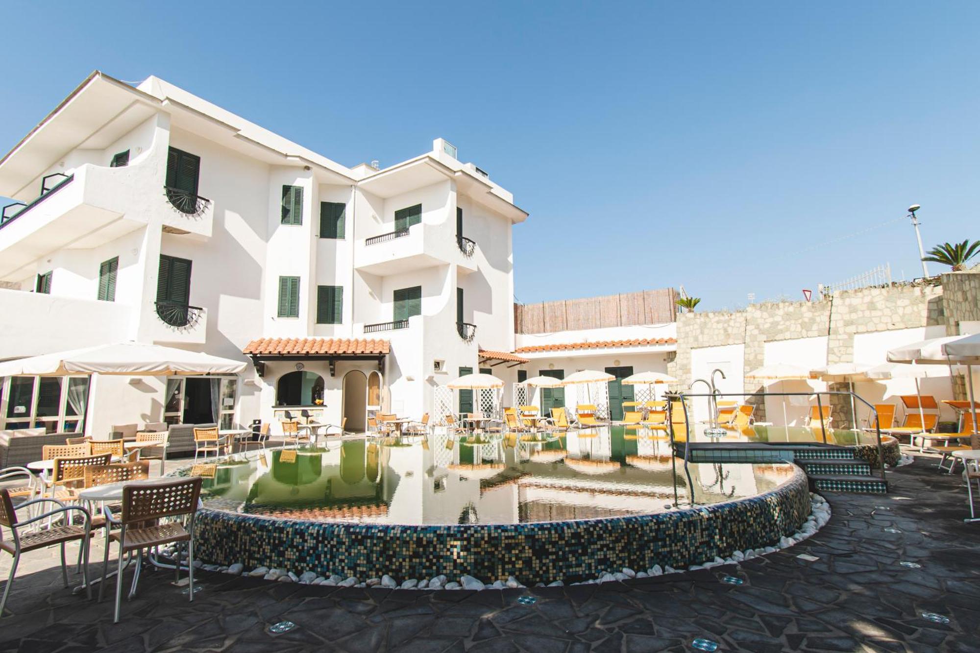 Victoria Park Resort Ischia Esterno foto